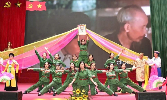 Hội phụ nữ Bắc Ninh sôi nổi hoạt động chào mừng 30/4 – 1/5